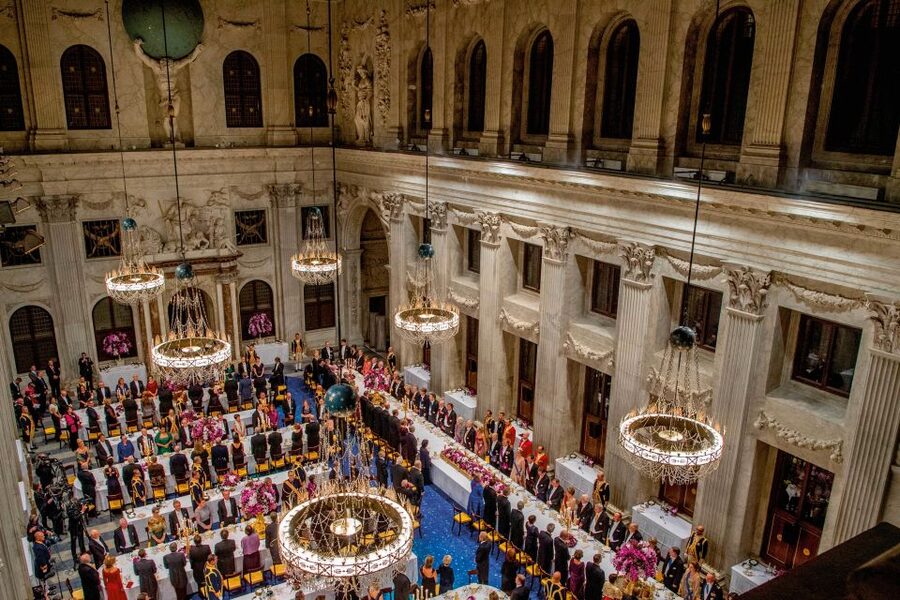 Amsterdam: Royal Palace Entry Ticket and Audio Guide - The Citizens’ Hall gives the palace its big moment
