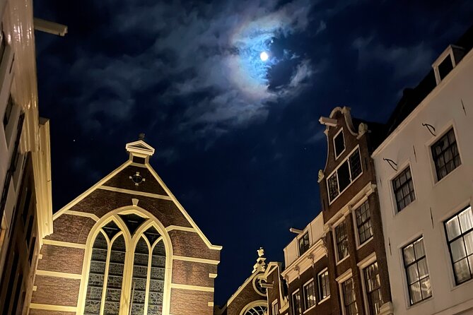 Amsterdam’s Ghostly Experiences Group Tour - Zuiderkerk and the vanished graveyard