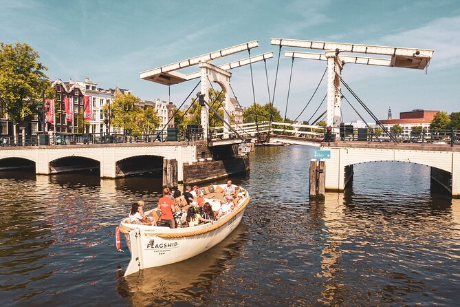 Amsterdam: Saloon Boat Cruise + Unlimited Drinks & Bite option - Beginning at the Amstel