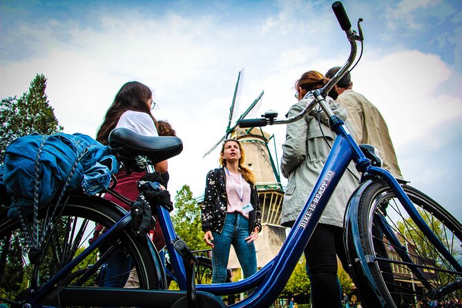 Amsterdam Small-Group Bike Tour With Optional Canal Cruise - Guide quality and the value of a small group