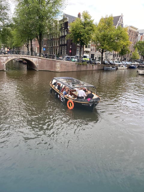 Amsterdam Small Group Canal Cruise inc Snacks/Drinks Winter - Practical booking advice for a smoother ride
