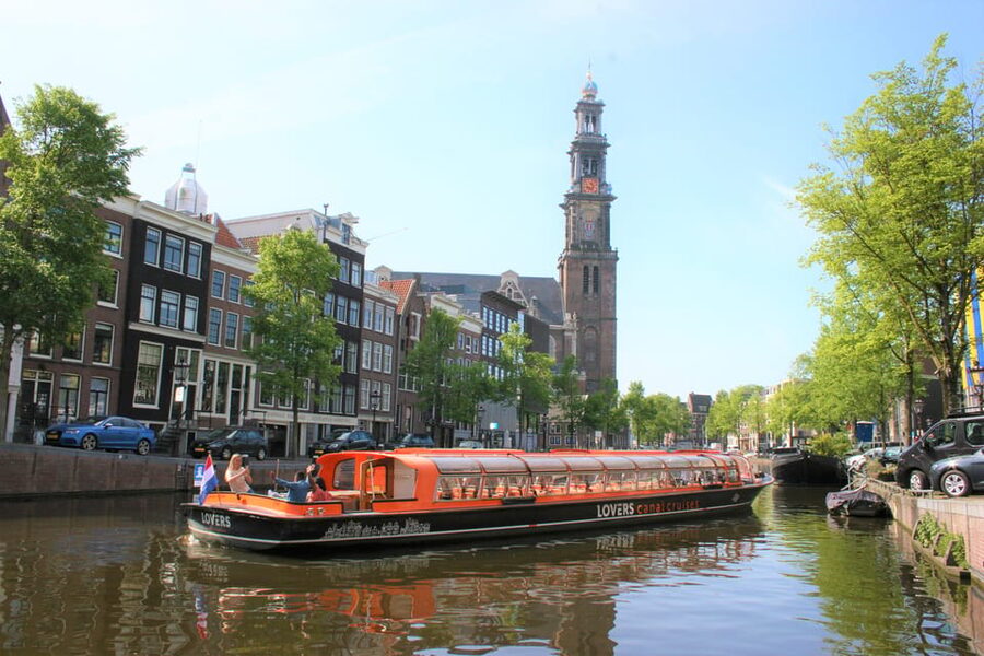 Amsterdam: STRAAT Museum and Canal Cruise Combination Ticket - Seeing Westerkerk and the Anne Frank House From the Water