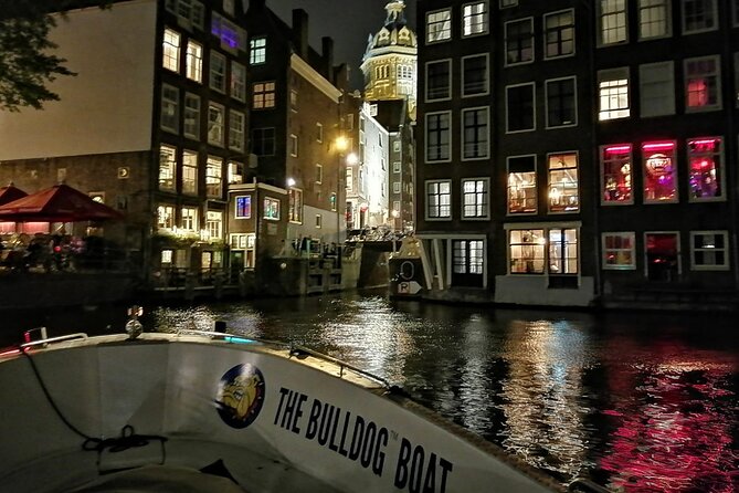 Amsterdam The Bulldog Boat Smoke Friendly Cruise + 2 drinks - Seeing the UNESCO canals from a low boat