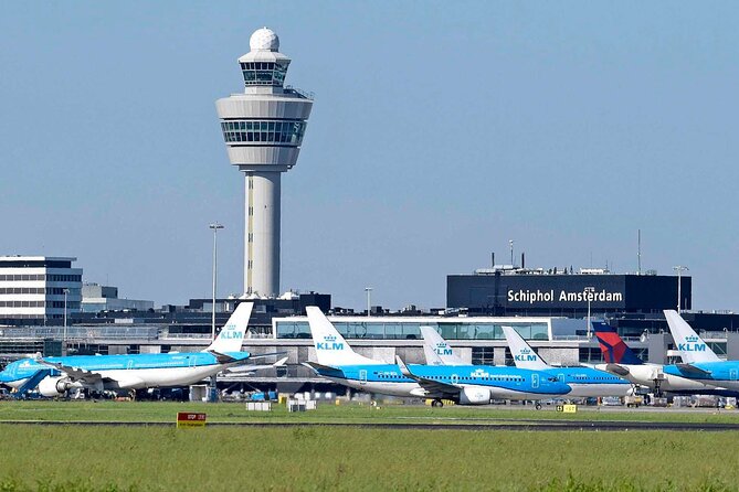 Amsterdam to Schiphol Airport Private Transfer - Leaving Amsterdam before sunrise