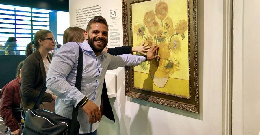 Amsterdam: Van Gogh Museum Masterpieces Tour up to 8 guests - Key points at a glance