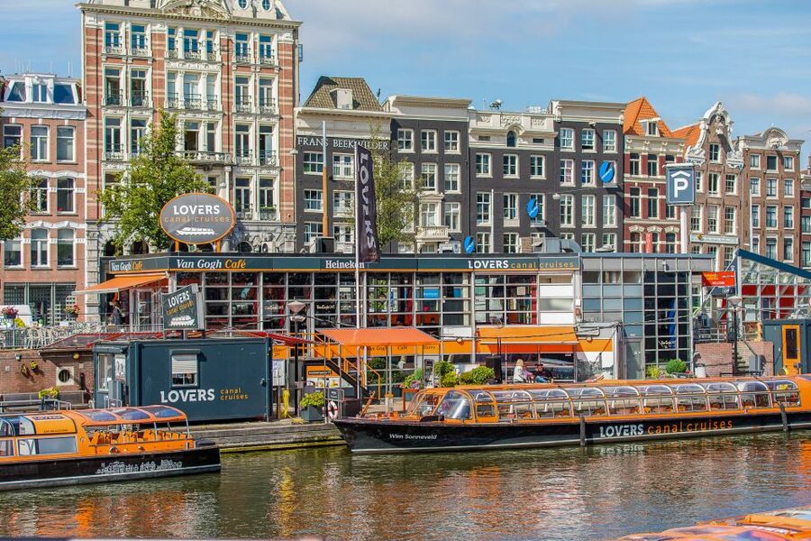 Amsterdam: Van Gogh Museum Ticket & Canal Cruise - Entering the Van Gogh Museum with a timed ticket