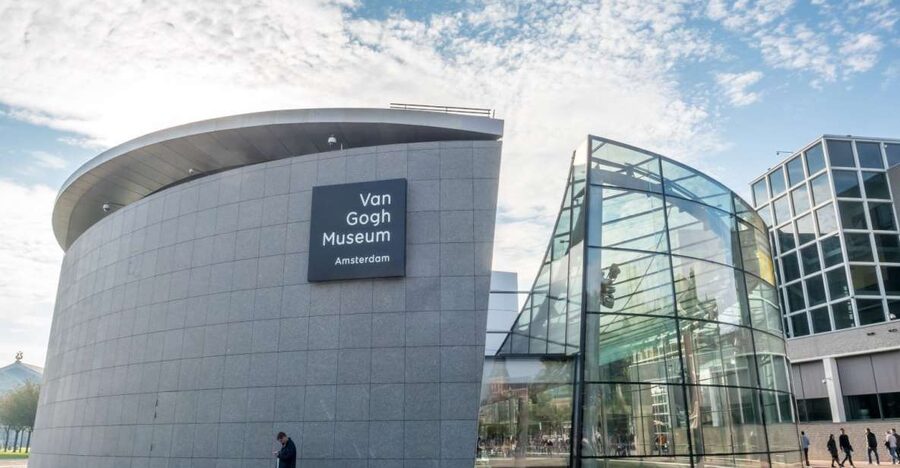 Amsterdam: Van Gogh Museum Ticket & Guided Tour - The opening gallery: self-portraits without the usual cliché