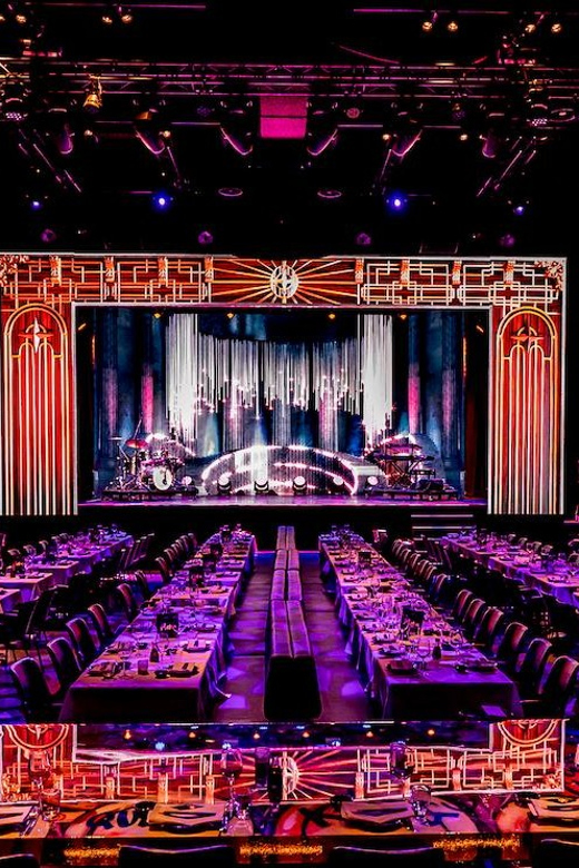 Amsterdam: VEGAS Dinner Show with 3-Course Sharing Menu - Booking and timing advice