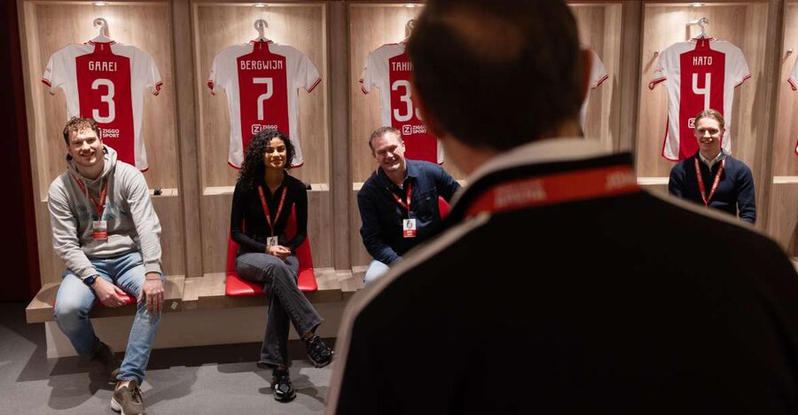 Amsterdam: VIP Johan Cruijff ArenA Tour with Drink and Scarf - A guide can make or break this tour