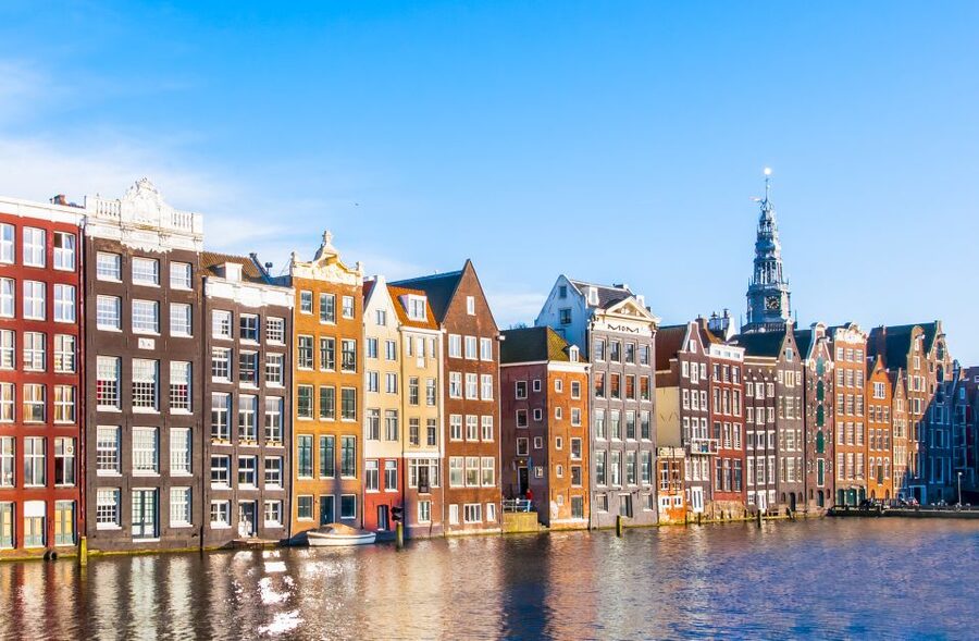 Amsterdam Walking Tour and Canal Cruise - Dam Square and the city’s major landmarks