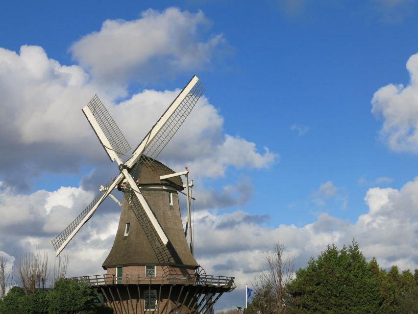 Amsterdam: Windmill Guided Tour - Following the machinery through the 45-minute tour