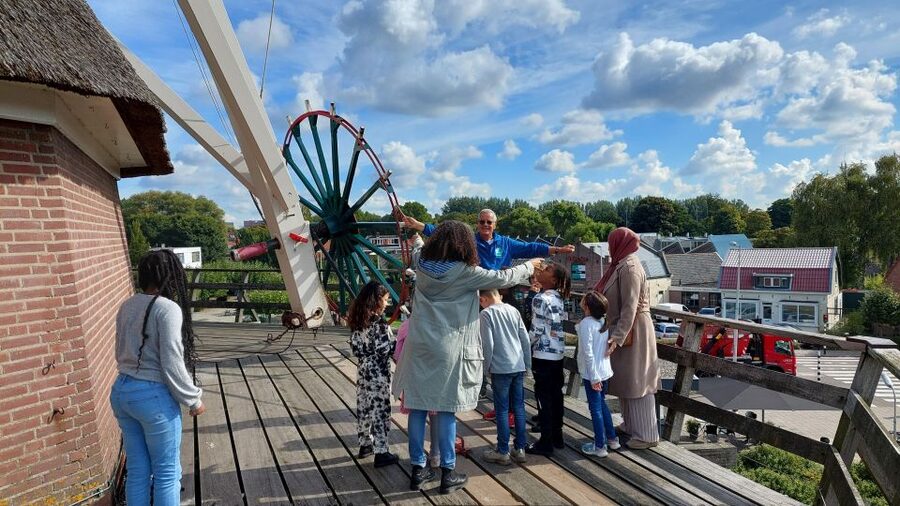 Amsterdam: Windmill Guided Tour - Ringvaart Canal views from the upper levels