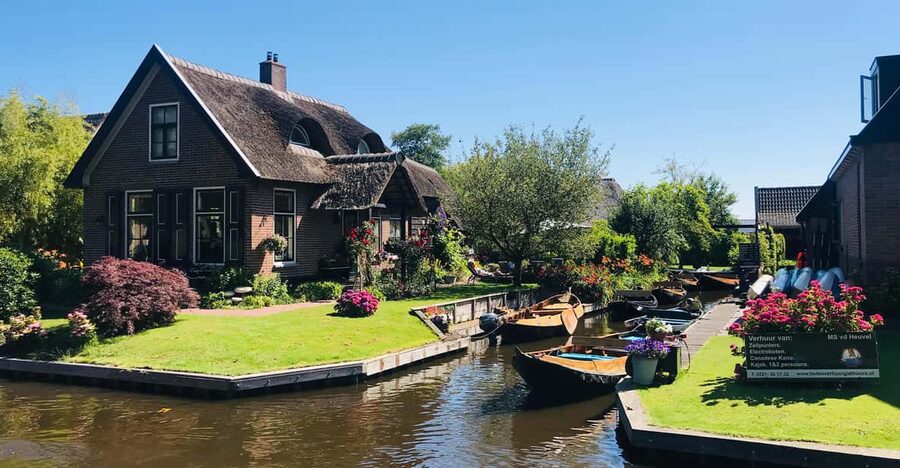 Amsterdam: Zaanse Schans and Giethoorn Day Trip with Cruise - Key points to know before booking