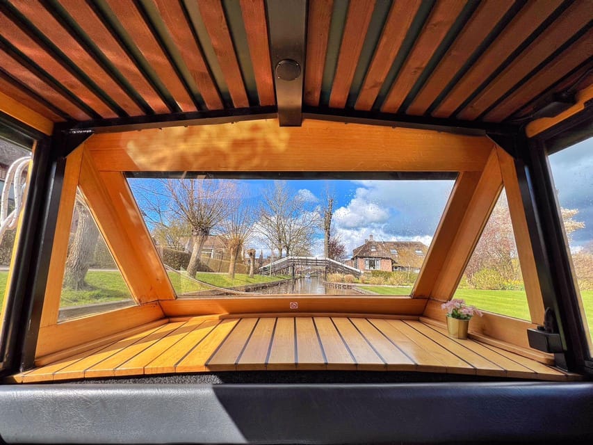 Amsterdam: Zaanse Schans and Giethoorn Day Trip with Cruise - Why this day trip works from Amsterdam
