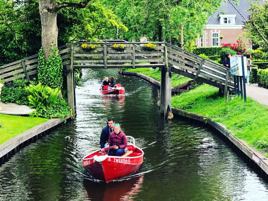 Amsterdam: Zaanse Schans and Giethoorn Guided Combo Tour - The early ride from Amsterdam