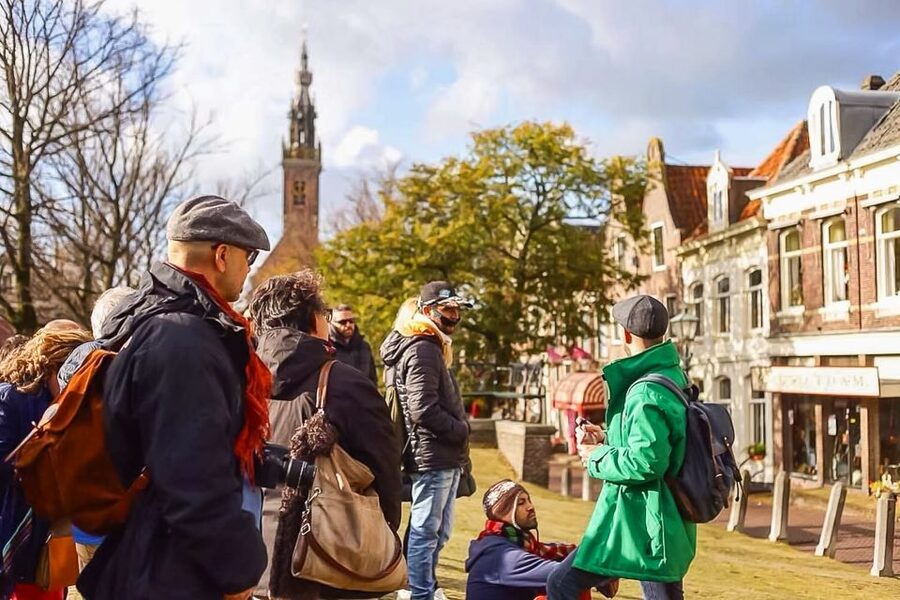 Amsterdam: Zaanse Schans, Edam, Volendam & Marken Bus Tour - Marken and the story of reclaimed land