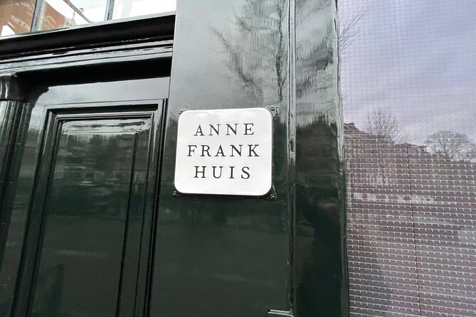 Anne Frank's Last Walk & See Anne Frank House in Virtual Reality - Seeing the Anne Frank House Without Going Inside