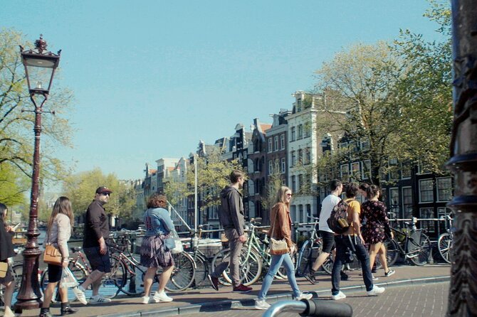Anne Frank's Last Walk & See Anne Frank House in Virtual Reality - Starting at Max Euweplein With Amsterdam in View