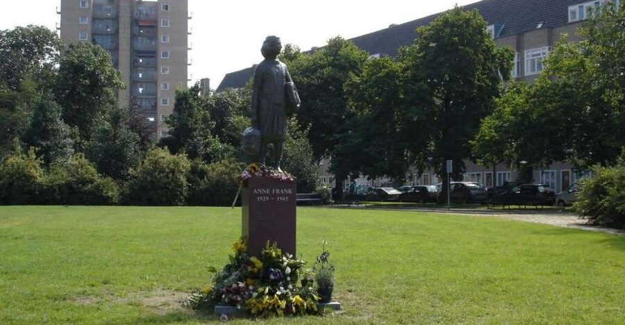 Anne Frank Story & Private 2-Hour Neighborhood Tour - Walking through Anne Frank’s Amsterdam South