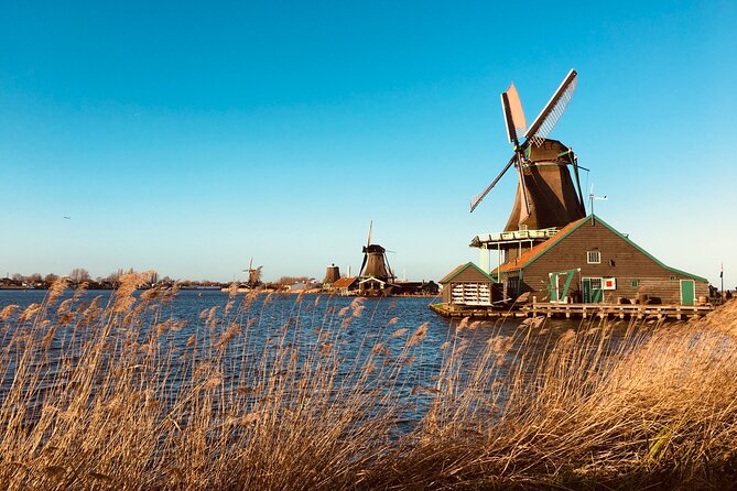 Best of Dutch Countryside: Giethoorn, Windmills, Secret Villages - The Almere countryside stop and what it adds