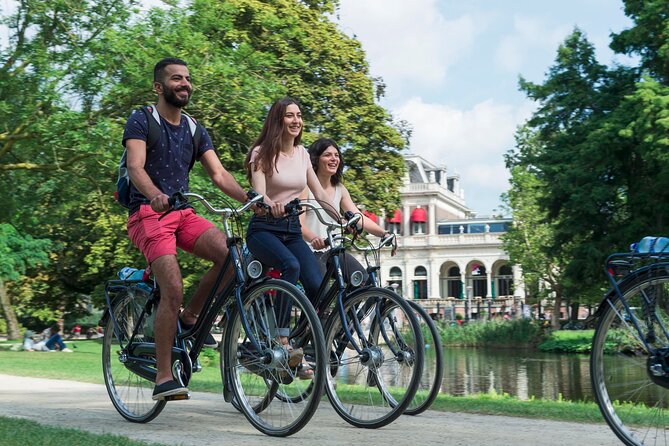 Bike Rental in Amsterdam - Picking up the bike and checking the basics