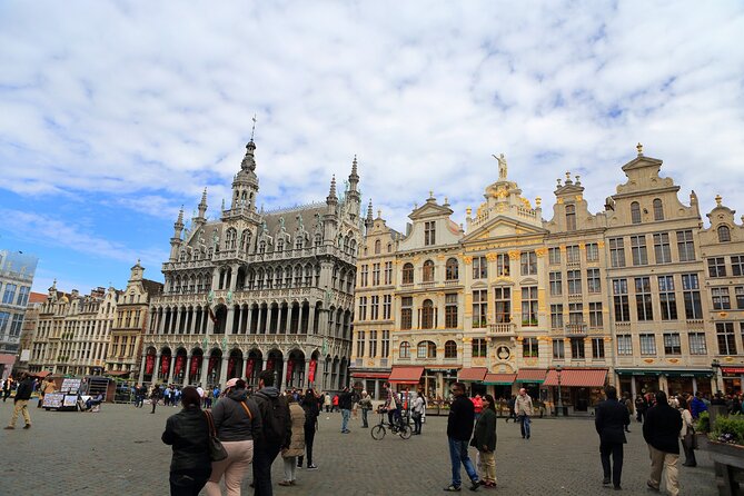 Charms of Brussels and Bruges Day Trip from Amsterdam - Bruges delivers the fairytale scenery