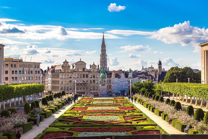 Charms of Brussels and Bruges Day Trip from Amsterdam - Guides can make or break this day