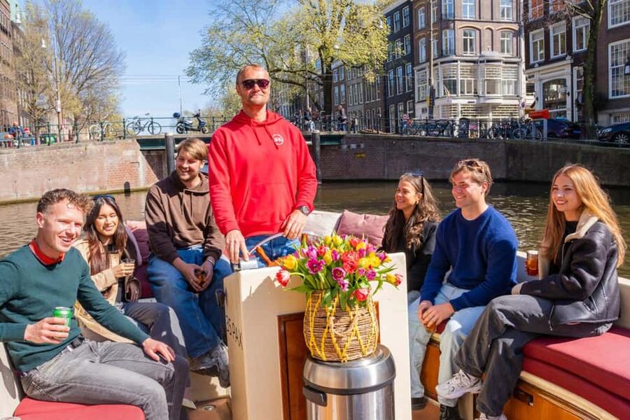 CHEESE AND DRINKS TOUR: A TASTE OF AMSTERDAM ON THE CANALS - Key points to know before boarding