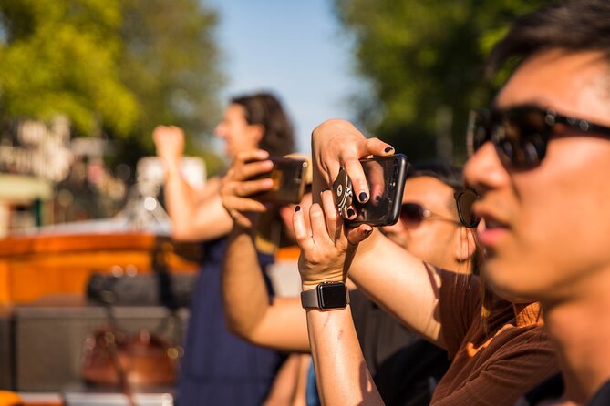 Classic Salonboat Tour in Amsterdam Including Cheese and Wine - Why Amsterdam’s canals are best seen from a boat