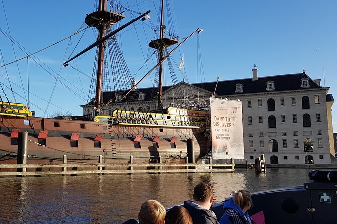 Classic Salonboat Tour in Amsterdam Including Cheese and Wine - The classic salonboat atmosphere