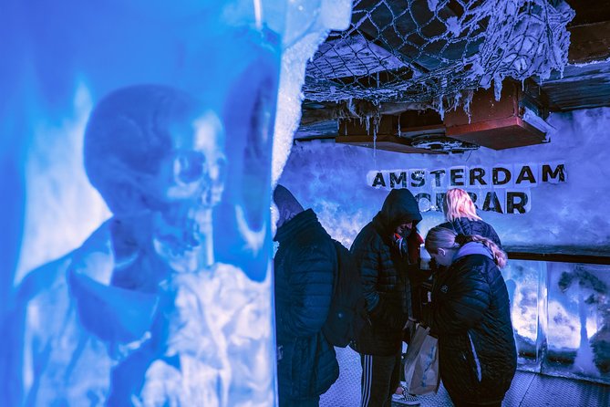 Combo Ticket: Xtracold Icebar Amsterdam and 1-Hour Canal Cruise - The timing problem you need to solve