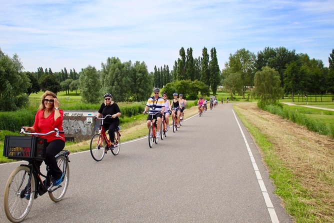 Countryside Fishermen Villages & Cheese E-bike Tour - Why this ride is a welcome change from central Amsterdam