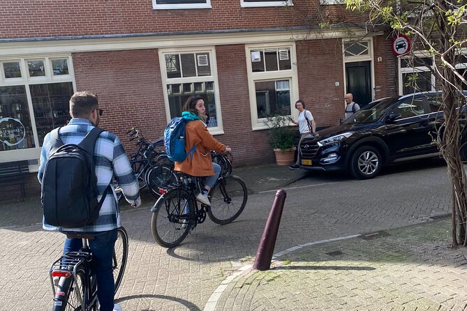 Daily group bike tour in Spanish. - Key points to know before you ride