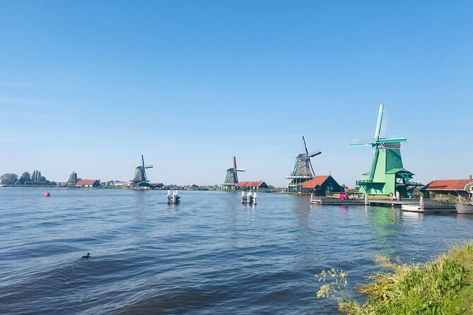 Day Tour Giethoorn, Afsluitdijk and Zaanse Schans with Boat Cruise - Zaanse Schans: cheese, clogs, and working traditions