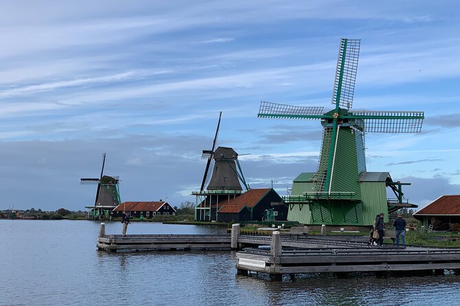 Day Tour Giethoorn, Afsluitdijk and Zaanse Schans with Boat Cruise - Booking advice for a smoother day