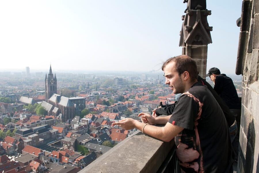 Delft: City Center Walking Tour - Returning through Binnenstad