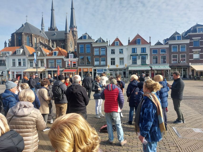 Delft: Dive into the Golden Age on a Private Walking Tour - A first look at Delft from Market Square