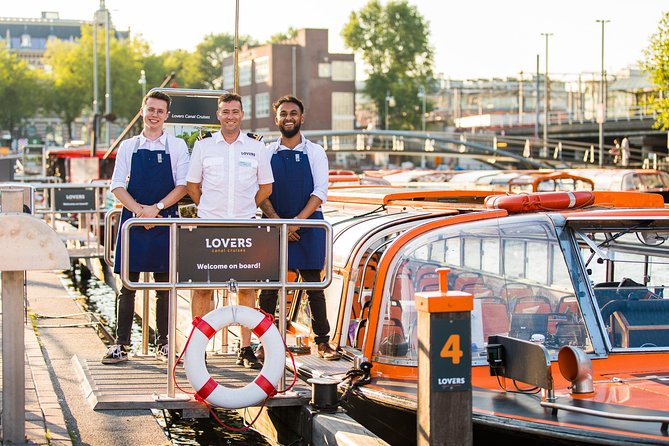 Dinner Canal Cruise Amsterdam: 4-Courses Including Drinks - Nieuwmarkt, De Wallen, and the Nine Streets