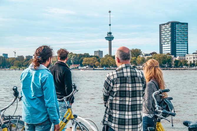 Discover Rotterdam: Classic Highlights Bike Tour with a Local - Veerhaven and the Rotterdam that survived