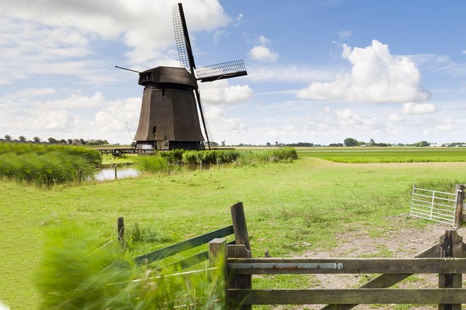 Drive it yourself electric Dutch Countryside GPS audio tour - Why this Lisse starting point works well