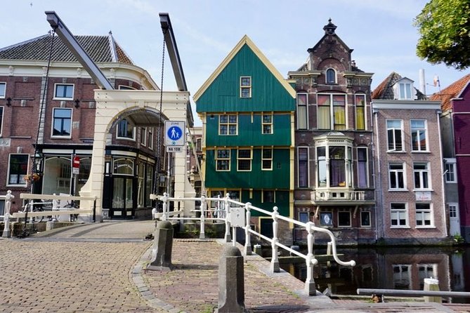 e-Scavenger hunt Alkmaar: Explore the city at your own pace - Cheese, beer, and the canal-side sights