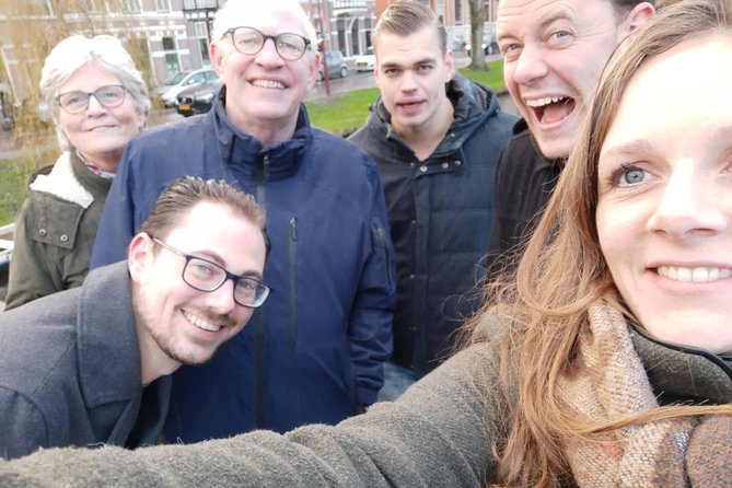 e-Scavenger hunt Alkmaar: Explore the city at your own pace - Hofjes and high views in the middle of the route