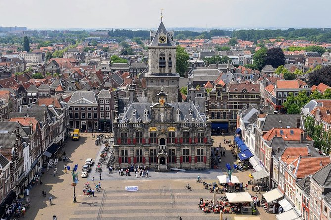 e-Scavenger hunt Delft: Explore the city at your own pace - Gemeenlandshuis and Vermeer Centrum Delft