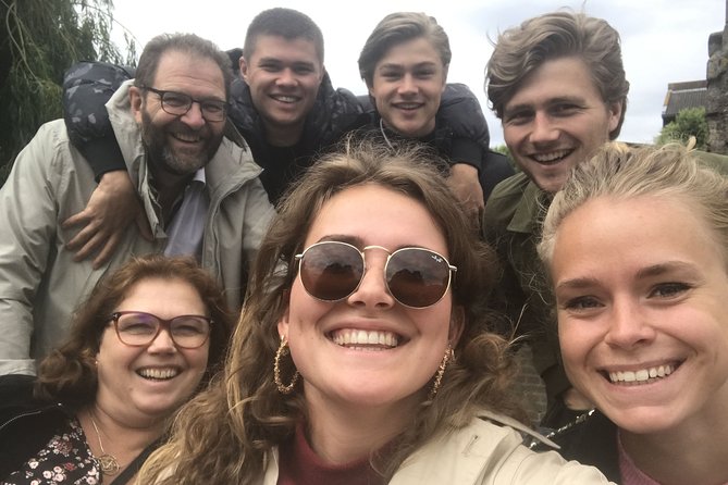 e-Scavenger hunt Eindhoven: Explore the city at your own pace - Price, group size, and real value