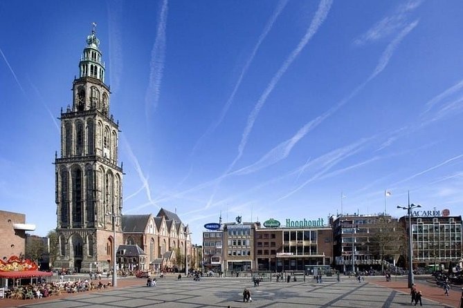 e-Scavenger hunt Groningen: Explore the city at your own pace - How good are the questions?