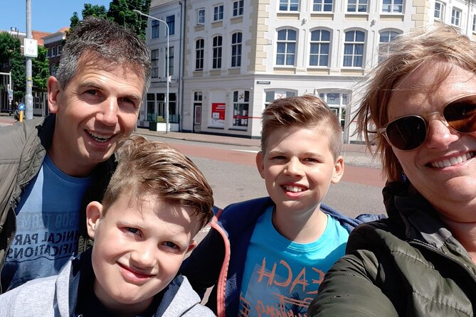 e-Scavenger hunt Middelburg: Explore the city at your own pace - Starting at Lange Jan and the Abdij complex