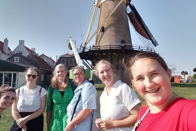 e-Scavenger hunt Zierikzee: Explore the city at your own pace - Zuidhavenpoort and the power of the harbor gates