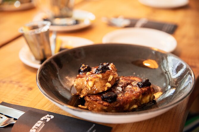 Eating Amsterdam: Albert Cuyp Market & The Pijp Food Tour - Lunchcafé Bozz and the broodje gezond