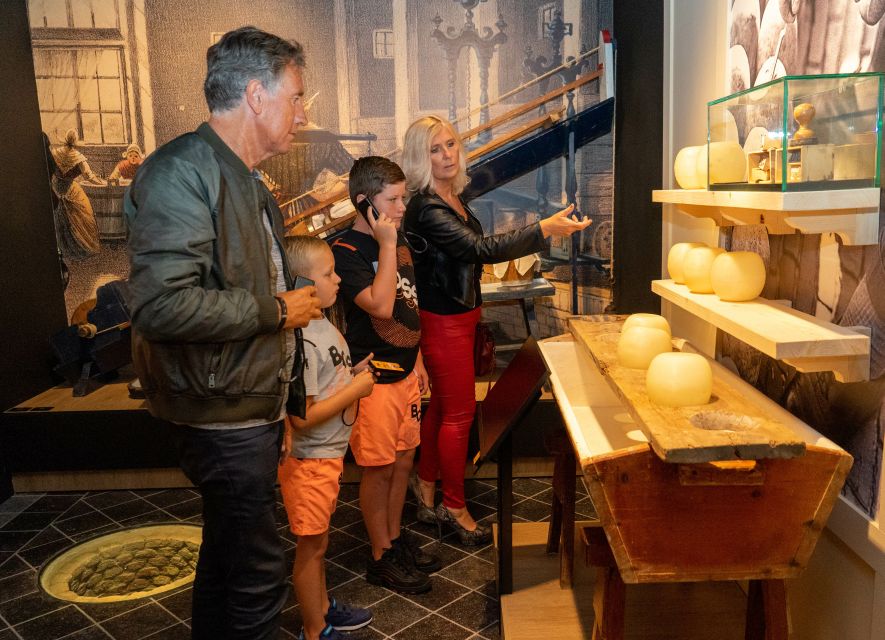 Edam: Edam Cheese Museum Entry Ticket - Is one hour enough for the visit?