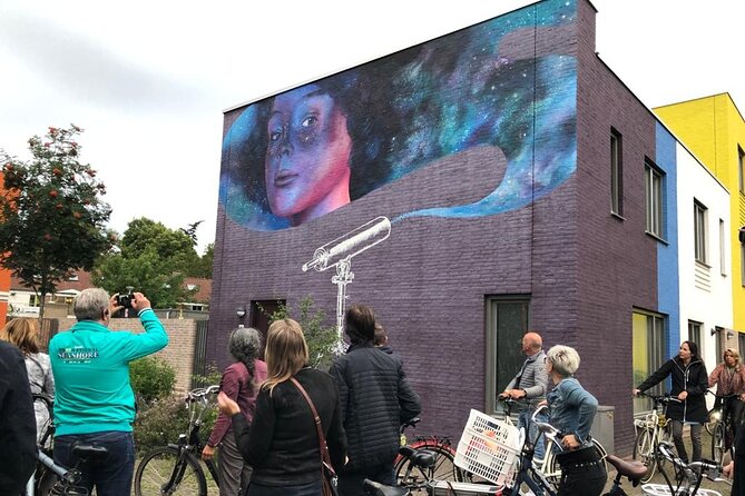 Eindhoven: Guided bicycle tour of the Highlights of Eindhoven - From the old gasworks to Eindhoven’s religious landmarks